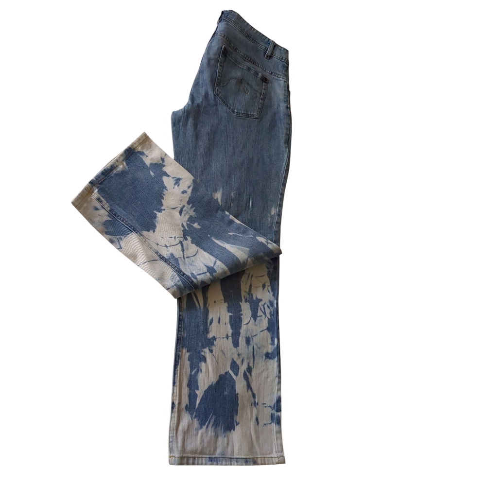 Faded Glory Women's Boot Cut Faded Jeans - Blue and White Size 36